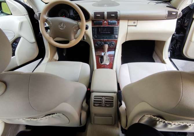 Makina ne shitje ne Tirane - 5,500 Euro