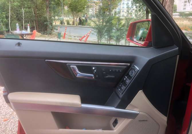Auto in Vendita  a Tirana - 11,000 Euro