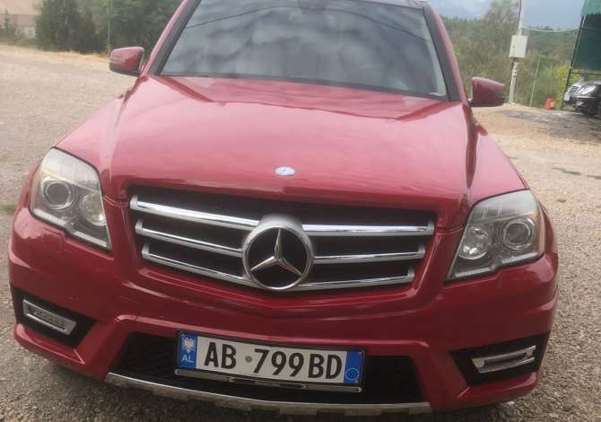 Makina ne shitje ne Tirane, Mercedes-Benz, 2010 gasoline-gas,Kambio Automatik Pagesa 11,000  Euro.