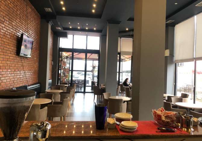 Shitet biznesi ne Rrugen 5 Maj 