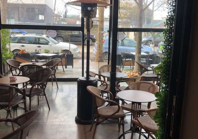 Shitet biznesi ne Rrugen 5 Maj 