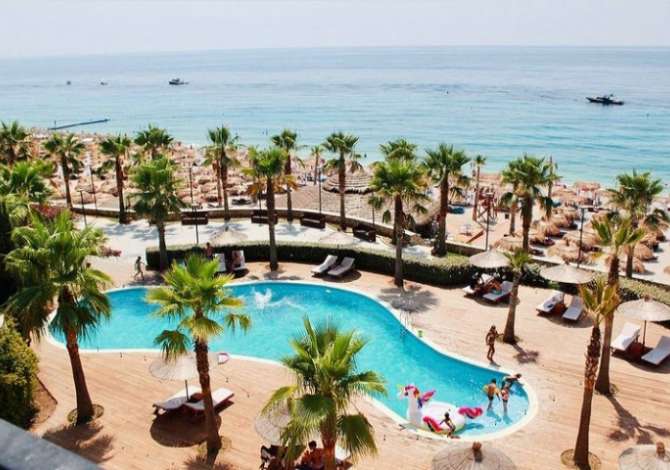 Njoftime Pune ne Himare, Profesioni Kuzhunier, Kasiere, Sanitare, Lavanteri ,Recepsionist, Shofer boti  , , Pagesa Me Marreveshje.