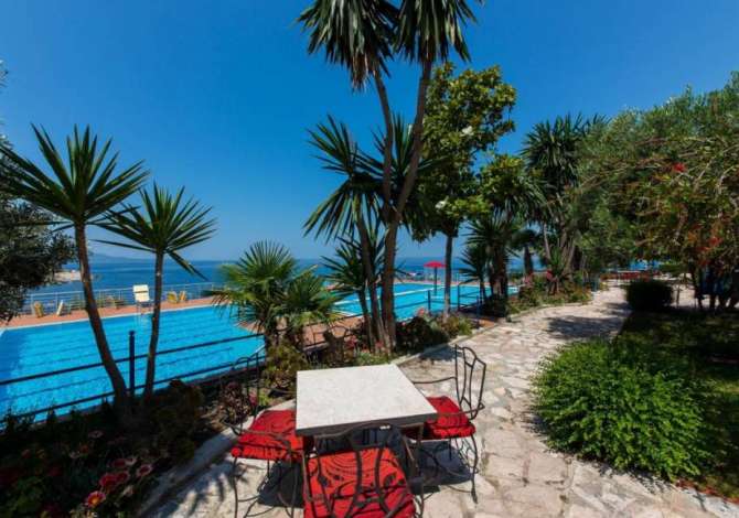 Job Offers in Saranda, Profession Kuzhunier, Ndihmes kuzhunier, Kamarier, Ndihmes kamarier, Picajol, Roje, Banakier/e, Mirembajtes , , Payment By Agreement.