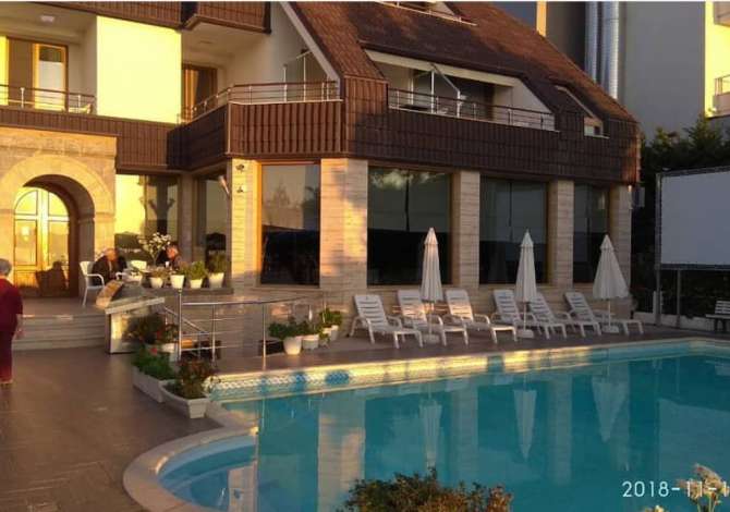 Njoftime Pune Kamarier restoranti -Ndihmes kamarier -Picajol -Banakier(barist) -Lavanteri per ne hotel -Recepsioniste -Sanitare 