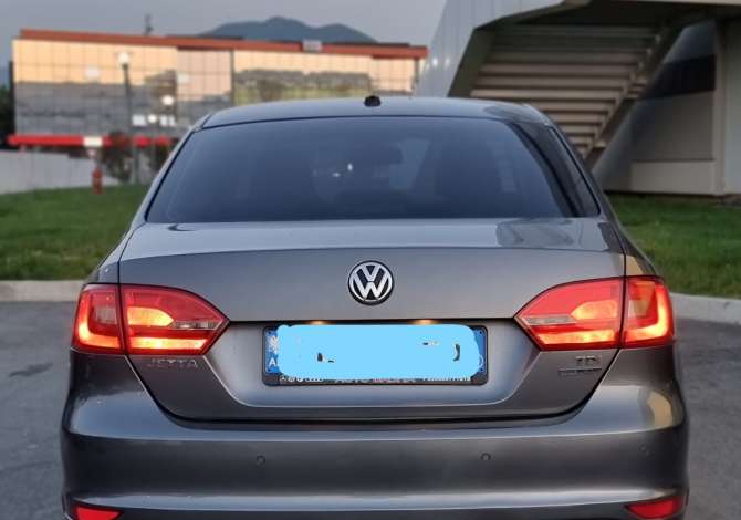 Noleggio Auto  a Tirana - 30 Euro