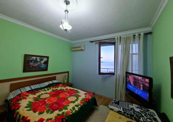 Shtepi ne shitje Apartament ne Pogradec, 1+1, Mobilimi E mobiluar, Pagesa 260,000  Euro.