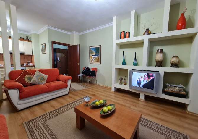 Shtepi ne shitje Apartament ne Pogradec, 1+1, Mobilimi E mobiluar, Pagesa 260,000  Euro.