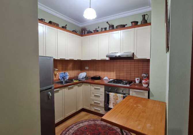 Shtepi ne shitje Apartament ne Pogradec, 1+1, Mobilimi E mobiluar, Pagesa 260,000  Euro.