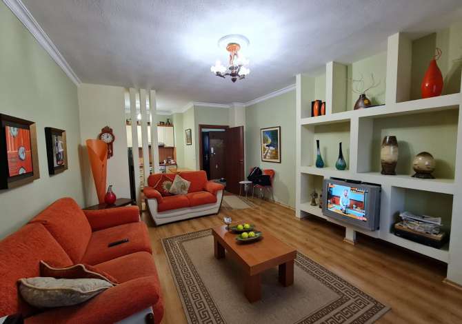 Shtepi ne shitje Apartament ne Pogradec, 1+1, Mobilimi E mobiluar, Pagesa 260,000  Euro.