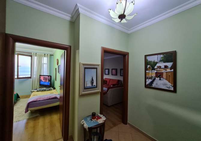 Shtepi ne shitje Apartament ne Pogradec, 1+1, Mobilimi E mobiluar, Pagesa 260,000  Euro.