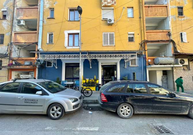 Njoftime Pune ne Tirane, Profesioni Kamarier, Ndihmes Kuzhuniere, Sanitare  , Pa Eksperience, Pagesa 40,000  Leke.