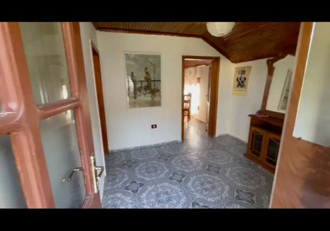 Shtepi me qera 1+1 ne Tirane - 300 Euro