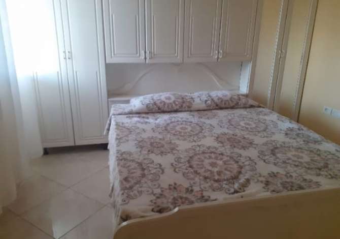Shtepi me qera 1+1 ne Tirane - 30,000 Leke