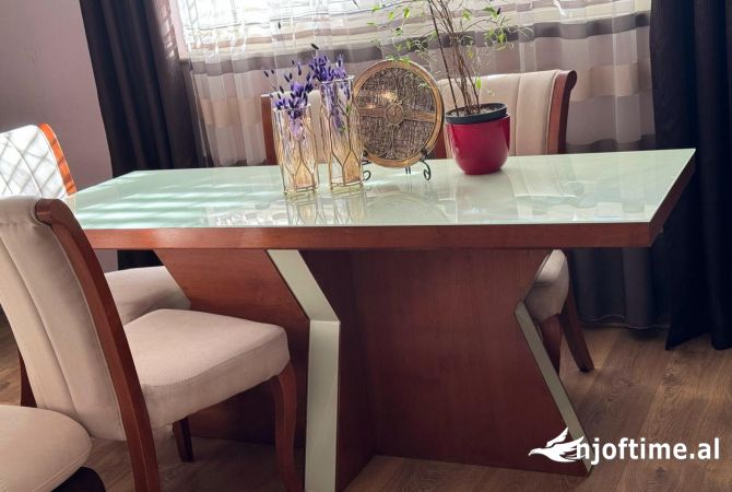 Mobilje dhe Elektroshtepiake  ne Tirane - 350 Euro