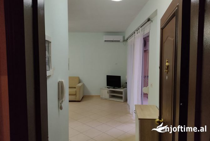 Shtepi ne shitje Apartament ne Sarande, 2+1, Mobilimi E mobiluar, Pagesa 9,500,000  Leke.