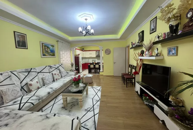 Shtepi ne shitje 1+1 ne Tirane - 138,000 Euro