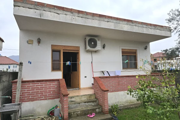 Shtepi ne shitje 2+1 ne Tirane - 13,000,000 Leke