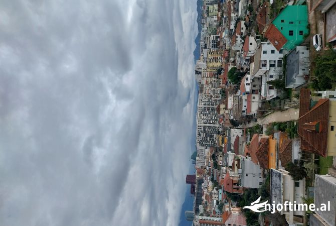 Shtepi me qera Apartament ne Tirane, 1+1, Mobilimi E mobiluar, Pagesa 50,000  Leke.