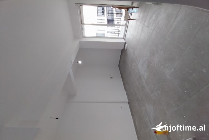 Shtepi me qera 1+1 ne Tirane - 30,000 Leke