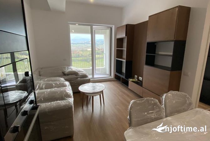Shtepi me qera 1+1 ne Tirane - 45,000 Leke