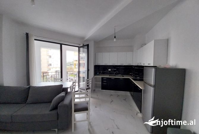 Shtepi me qera 2+1 ne Tirane - 500 Euro