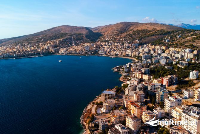 Truall ose Toke  ne Sarande - 70,000 Euro
