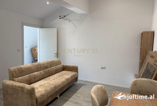 Shtepi me qera 1+1 ne Tirane - 450 Euro