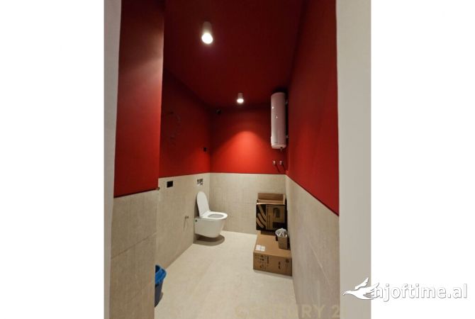 Ambient biznesi me qera 1+1 ne Tirane - 550 Euro