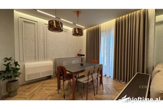Shtepi me qera 2+1 ne Tirane - 1,500 Euro