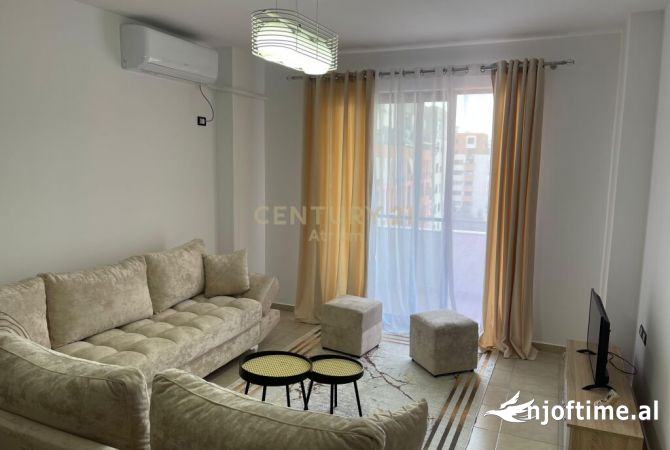 Shtepi me qera 2+1 ne Tirane - 500 Euro