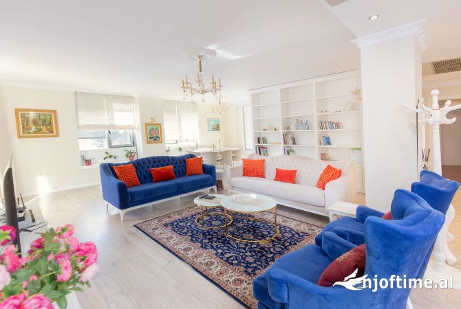 House for Rent 4+1 in Tirana - 2,600 Euro