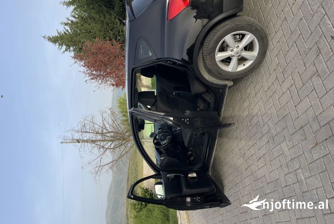 Auto in Vendita  a Tirana - 5,000 Euro