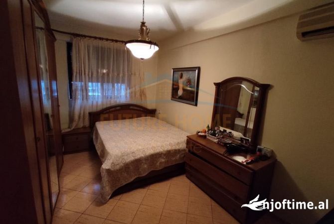Shtepi ne shitje 2+1 ne Tirane - 1,640,000 Euro