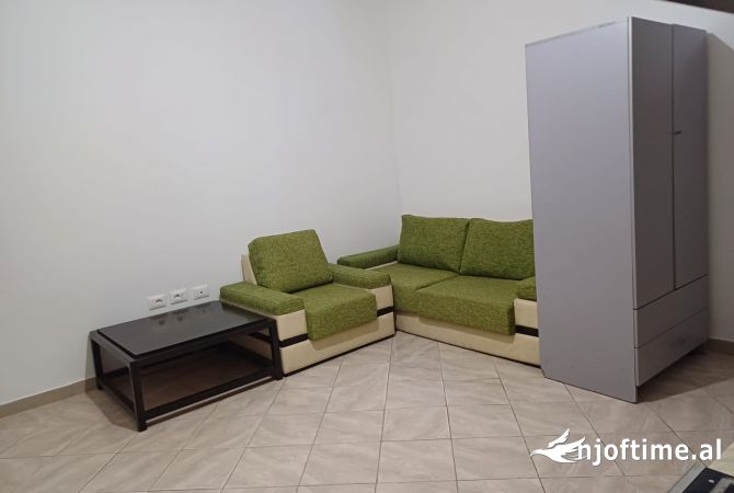 Shtepi me qera 1+1 ne Tirane - 27,000 Leke