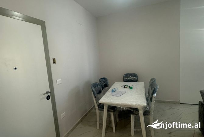 Shtepi me qera 1+1 ne Tirane - 600 Euro