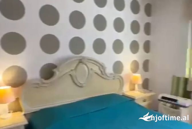 Shtepi me qera Apartament ne Tirane, 2+1, Mobilimi E mobiluar, Pagesa 650  Euro.