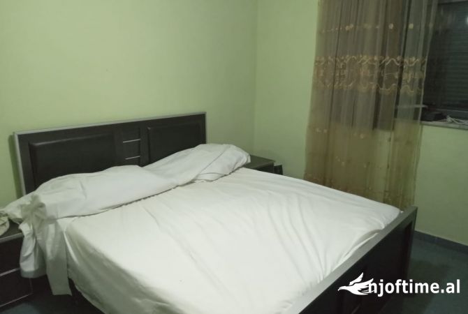 Shtepi me qera 1+1 ne Tirane - 350 Euro