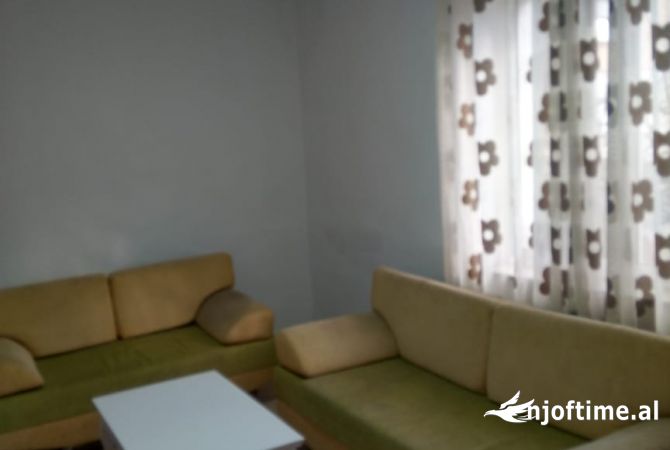 Shtepi me qera Garsoniere ne Tirane - 400 Euro
