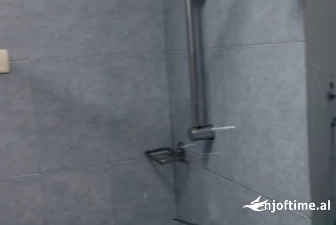 Shtepi me qera Apartament ne Tirane, 1+1, Mobilimi E mobiluar, Pagesa 400  Euro.