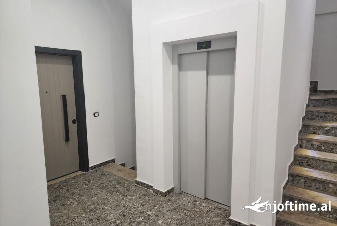 Ambient biznesi me qera