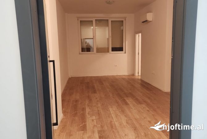 Ambient biznesi me qera