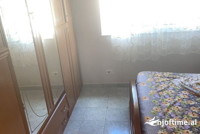 Shtepi me qera 1+1 ne Tirane - 450 Euro