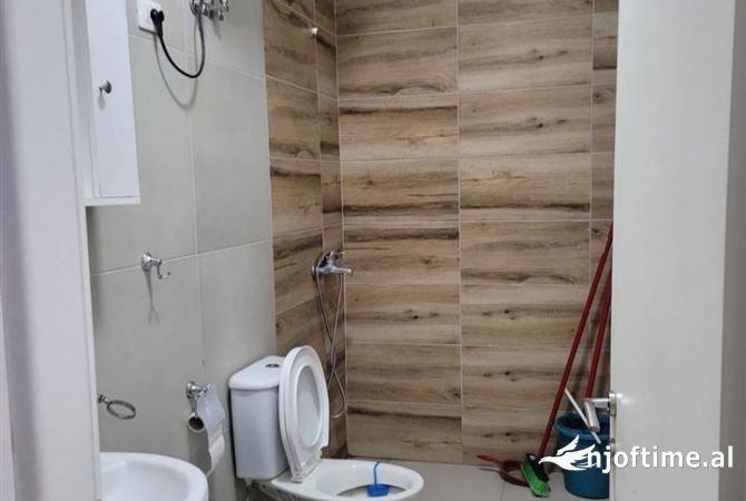 Shtepi me qera 1+1 ne Tirane - 400 Euro