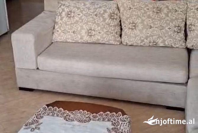 Shtepi me qera 1+1 ne Tirane - 350 Euro