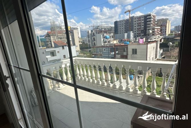Shtepi me qera Apartament ne Tirane, 1+1, Mobilimi E mobiluar, Pagesa 35,000  Leke.