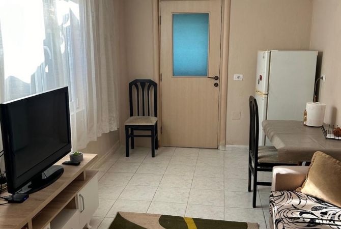 Shtepi me qera 1+1 ne Tirane - 41,000 Leke