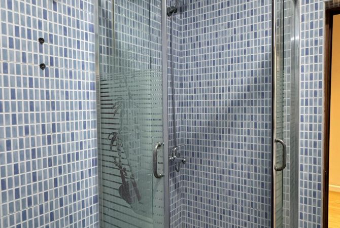 Shtepi me qera Apartament ne Tirane, 2+1, Mobilimi E mobiluar, Pagesa 650  Euro.