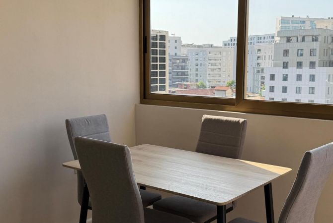 Shtepi me qera Apartament ne Tirane, 2+1, Mobilimi E mobiluar, Pagesa 650  Euro.