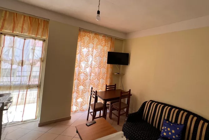 Shtepi me qera 1+1 ne Tirane - 450 Euro