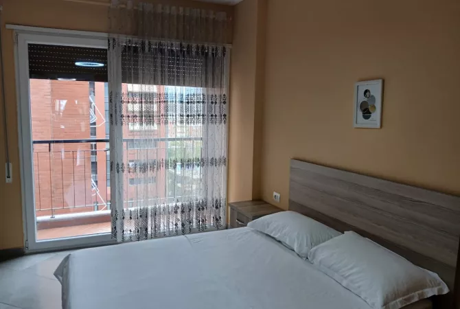 Shtepi me qera 1+1 ne Tirane - 600 Euro